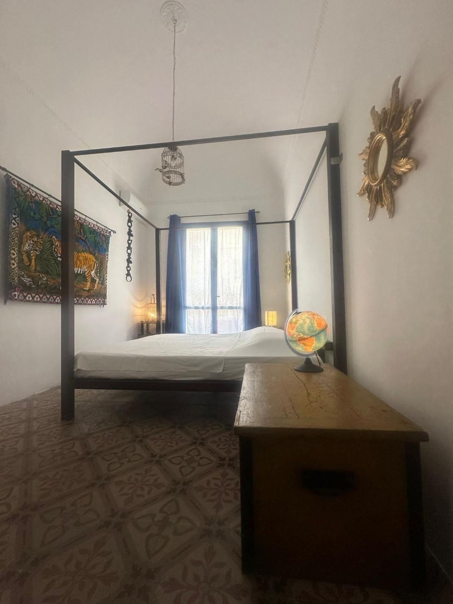 Donna Jona Apartment Trapani Bagian luar foto