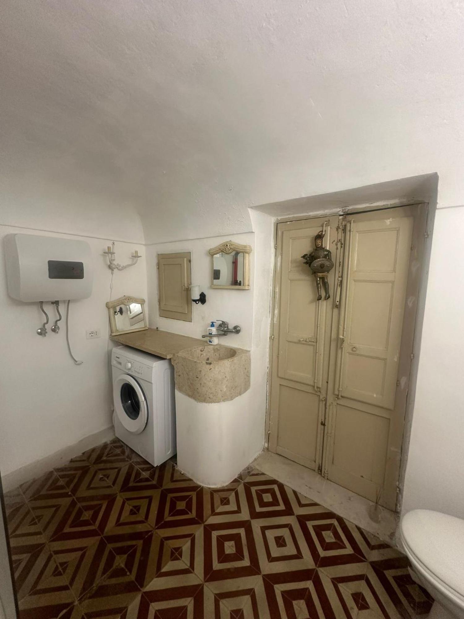 Donna Jona Apartment Trapani Bagian luar foto