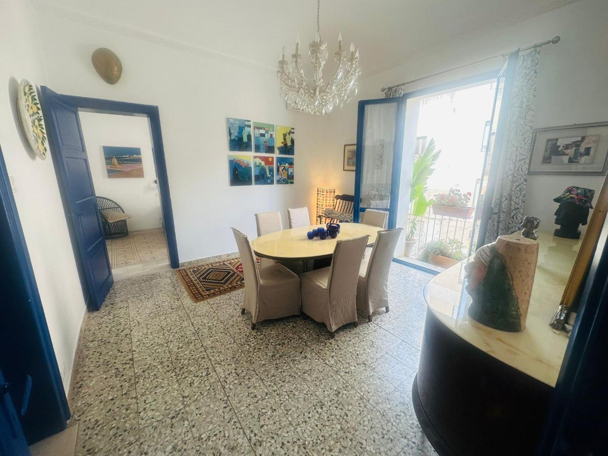 Donna Jona Apartment Trapani Bagian luar foto